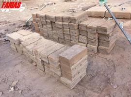 Pedra Gres Extra Grossa 004